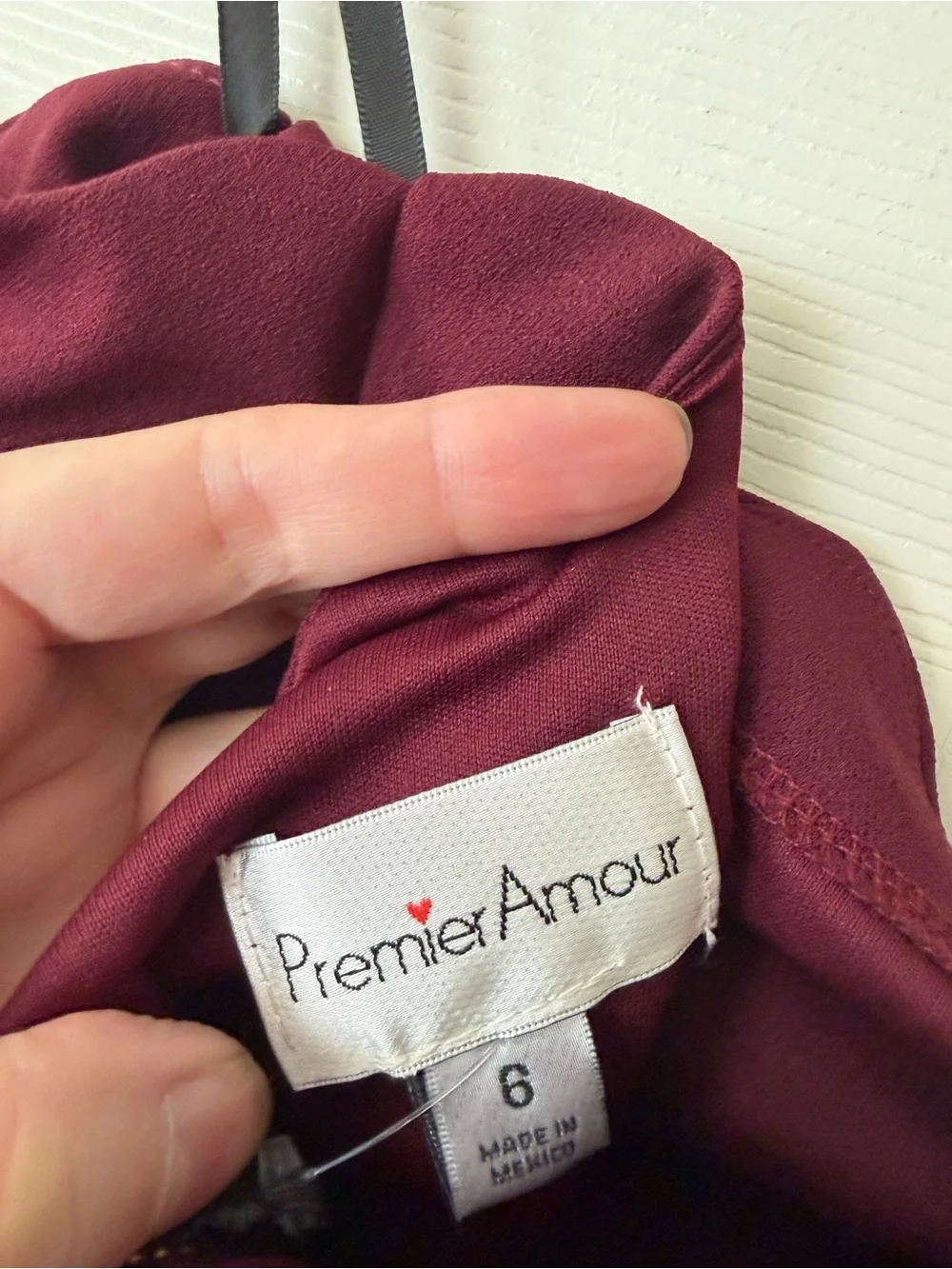 Premier Amour Elegant Scallop Neck Burgundy Midi Dress
